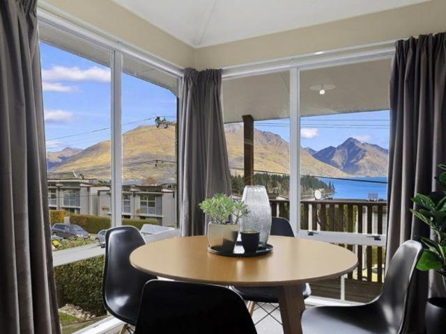 Ultimate Convenience, Walk-To-Town Townhouse Villa Queenstown Kültér fotó