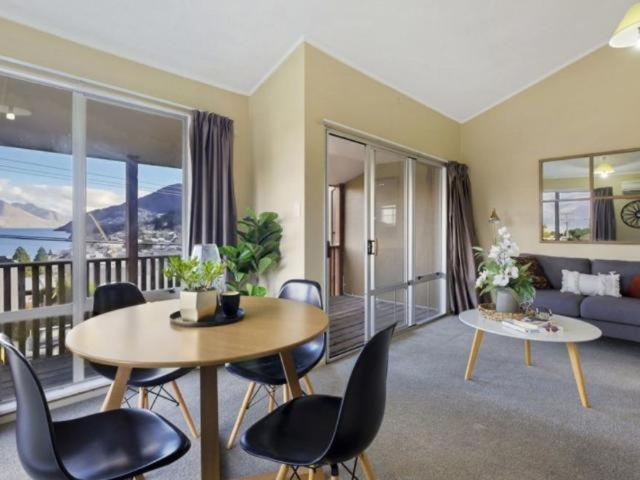Ultimate Convenience, Walk-To-Town Townhouse Villa Queenstown Kültér fotó